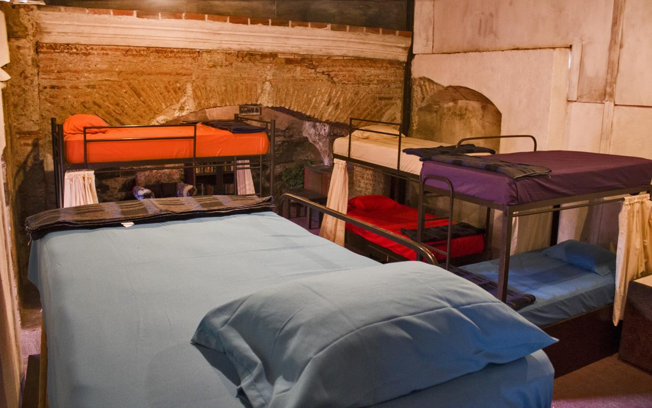 Split Hostel 危地马拉安地瓜 外观 照片