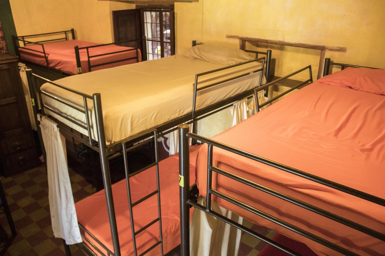 Split Hostel 危地马拉安地瓜 外观 照片
