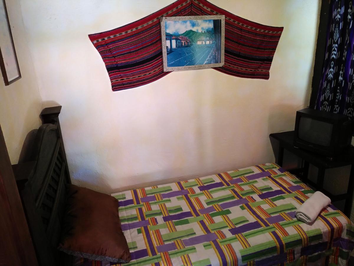 Split Hostel 危地马拉安地瓜 外观 照片